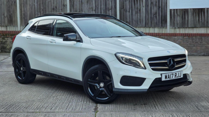 2017 Mercedes-Benz Gla 2.1 Gla220d Amg Line (premium Plus) 7g-Dct 4matic Euro 6 (s/s) 5dr in White — image 1