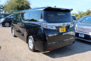 2019 Toyota Vellfire 2.5 X 30 Series 2019 8 Seats in Black — image 4