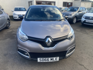 2016 Renault Captur 0.9 Dynamique S Nav Tce 90 in Grey — image 2