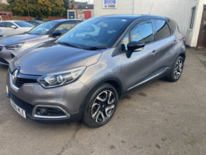 2016 Renault Captur 0.9 Dynamique S Nav Tce 90 in Grey — image 6
