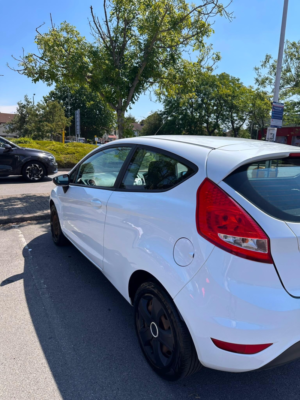 2012 Ford Fiesta 1.4 Edge 3dr in White — image 2