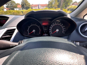 2012 Ford Fiesta 1.4 Edge 3dr in White — image 6
