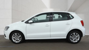 2014 Volkswagen Polo 1.2 Tsi Bluemotion Tech Se in White — image 6