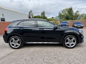 2018 Mercedes-Benz Gla 2.1 Gla200d Amg Line (premium) in Black — image 5
