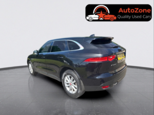 2017 Jaguar F-Pace 2.0 D180 Prestige in Black — image 6