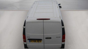 2017 Mercedes-Benz Vito 2.1 114 Cdi Bluetec Rwd L2 Euro 6 6dr in White — image 4