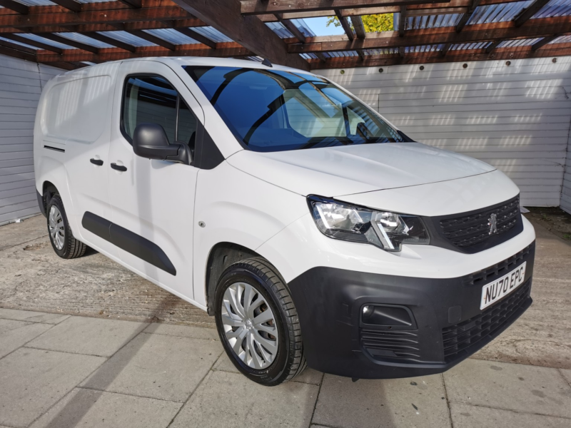 2020 Peugeot Partner 1.5 Bluehdi 950 Professional Long Lwb in White — image 1