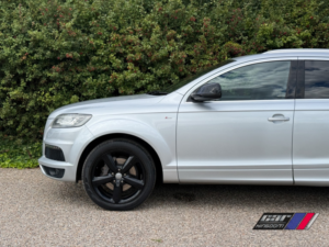 2012 Audi Q7 4.2 Tdi V8 S Line in Silver — image 3