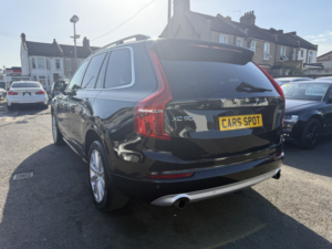 2016 Volvo Xc90 2.0 T5 Momentom AWD Fresh Import Verified Mile Finance Avb in Black — image 4