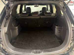 2018 Mitsubishi Outlander 2.4h Twinmotor 13.8kwh 4h SUV 5dr Petrol Plug-In Hybrid CVT 4WD Euro 6 (s/s) (209 Ps) in Black — image 5