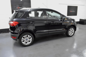 2017 Ford Ecosport 1.5 Tdci Zetec (euro 6) Diesel Manual SUV 5dr in Black — image 6