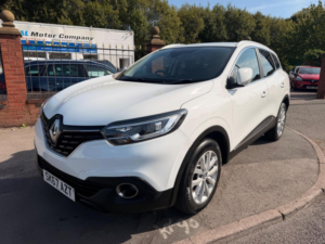 2017 Renault Kadjar 1.2 Tce Dynamique Nav Edc Euro 6 (s/s) 5dr in White — image 3