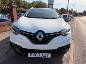 2017 Renault Kadjar 1.2 Tce Dynamique Nav Edc Euro 6 (s/s) 5dr in White — image 5