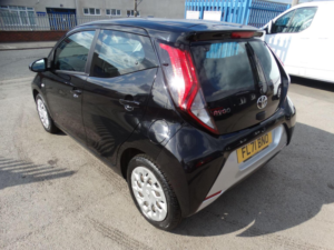 2021 Toyota Aygo 1.0 Vvt-I X-Play Euro 6 (s/s) 5dr in Black — image 6