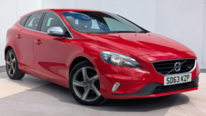 2013 Volvo V40 1.6 D2 R-Design Euro 5 (s/s) 5dr in Red — image 5