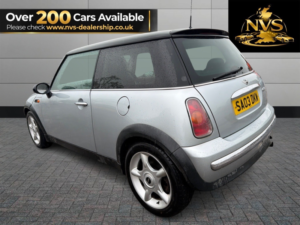2003 MINI Hatch 1.6 Cooper Hatch in Silver — image 5