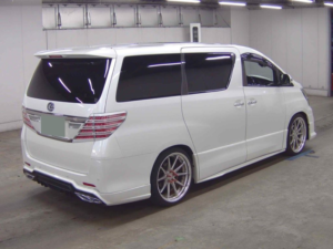 2012 Toyota Vellfire 3.5z G Edition in White — image 6