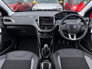 2018 Peugeot 2008 1.6 Bluehdi Allure Euro 6 (s/s) 5dr in Grey — image 3