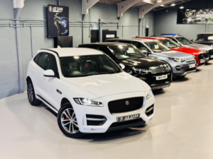 2016 Jaguar F-Pace 2.0 D180 R-Sport in White — image 3