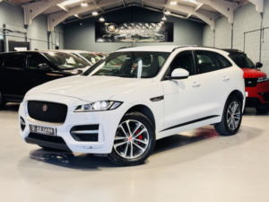 2016 Jaguar F-Pace 2.0 D180 R-Sport in White — image 6