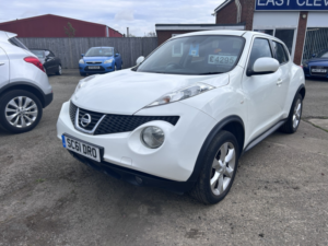 2012 Nissan Juke 1.6 Acenta in White — image 3