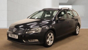 2012 Volkswagen Passat 1.6 Tdi Bluemotion Tech S Euro 5 (s/s) 5dr in Black — image 4