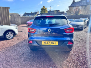 2017 Renault Kadjar 1.5 Dci Dynamique Nav Euro 6 (s/s) 5dr in Blue — image 5