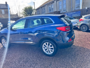 2017 Renault Kadjar 1.5 Dci Dynamique Nav Euro 6 (s/s) 5dr in Blue — image 6