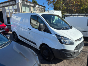 2016 Ford Transit Custom 2.2 Tdci 290 Panel Van 5dr Diesel Manual L1 H1 (186 G/km, 98 Bhp) in White — image 2