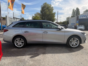 2023 SEAT Leon 2.0 Leon Se Dynamic Tdi 5dr in Silver — image 4