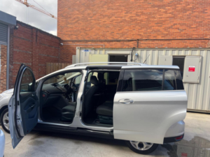 2015 Ford Grand C-Max 1.6 Tdci Zetec Euro 5 5dr in Silver — image 5