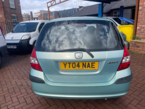2004 Honda Jazz 1.4 I-Dsi Se CVT-7 5dr in Green — image 6