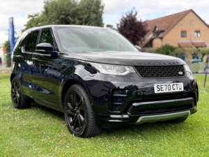 2020 Land Rover Discovery 2.0 Sd4 Landmark Edition Auto 4WD Euro 6 (s/s) 5dr in Black — image 4