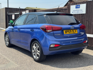 2019 Hyundai I20 1.2 Play Euro 6 (s/s) 5dr in Blue — image 2