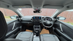 2022 Citroen C4 1.2 Puretech C-Series Edition Hatchback 5dr Petrol Eat8 Euro 6 (s/s) (130 Ps) in Grey — image 2