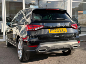 2023 SEAT Arona 1.0 Tsi Fr Euro 6 (s/s) 5dr in Black — image 2