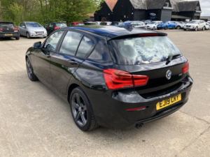 2019 BMW 1 Series 1.5 118i Sport 5-Door in Black — image 4