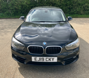 2019 BMW 1 Series 1.5 118i Sport 5-Door in Black — image 5