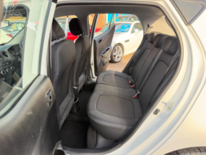 2017 Hyundai I10 1.2 Se Euro 6 5dr in White — image 5