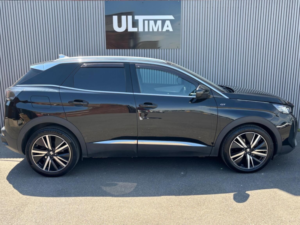 2021 Peugeot 3008 1.5 Bluehdi Gt Premium Eat Euro 6 (s/s) 5dr in Black — image 5