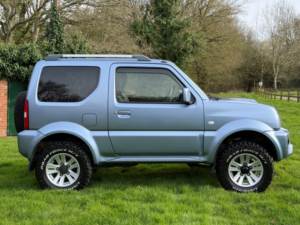 2014 Suzuki Jimny 1.3 Vvt Sz4 in Blue — image 4