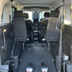2019 Peugeot Rifter 1.5 Bluehdi Allure in Grey — image 3