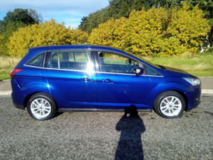 2018 Ford Grand C-Max Zetec 1.0 T Eco 7 Seater in Blue — image 4