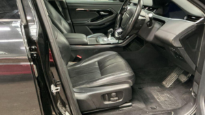 2019 Land Rover Range Rover Evoque 2.0 D180 Se Auto 4WD Euro 6 (s/s) 5dr in Black — image 5