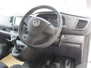 2023 Vauxhall Vivaro 1.5 Vivaro Pro 1.5td 100 M6 S/s L2h1 2900 Panel Van in White — image 5