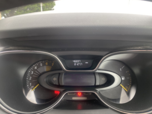 2015 Renault Captur 0.9 Dynamique Nav Tce 90 in Black — image 6