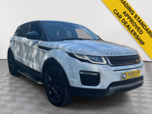2019 Land Rover Range Rover Evoque 2.0 Td4 Se Tech SUV 5dr Diesel Auto 4WD Euro 6 (s/s) (180 Ps) in White — image 2