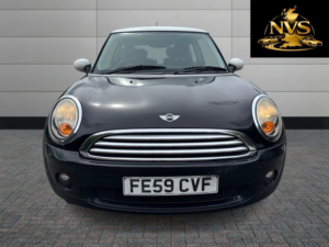 2009 MINI Hatch 1.6 Cooper Hatch in Black — image 2