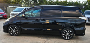 2012 Toyota Estima 2.4l Petrol - 7 Seater - Ulez/caz Pass - Free 18months Gold Warranty & 12months Breakdown in Black — image 6