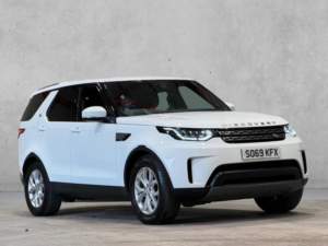 2019 Land Rover Discovery 2.0 Sd4 Se Auto 4WD Euro 6 (s/s) 5dr in White — image 3